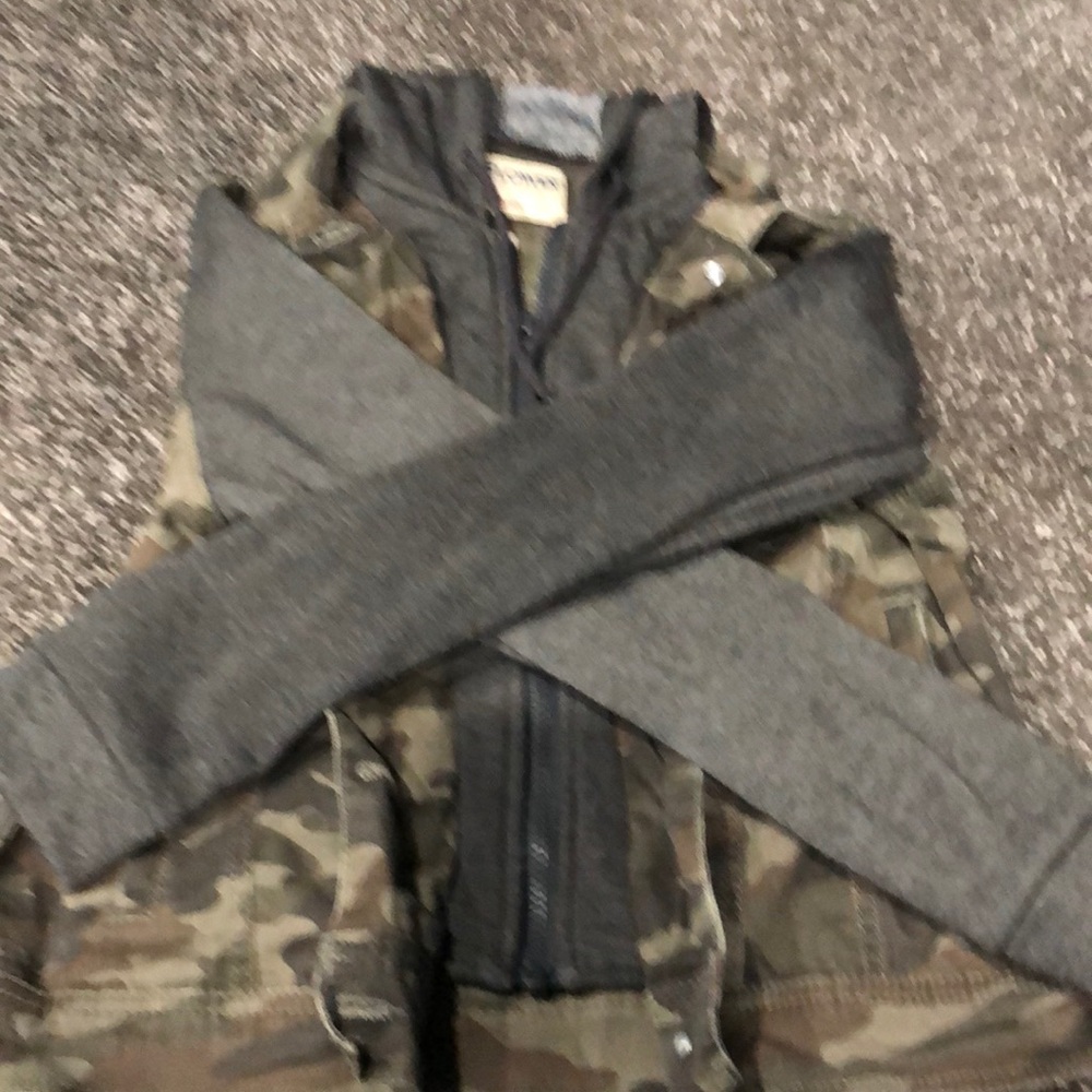 Camo jacket - Picture 3 of 5